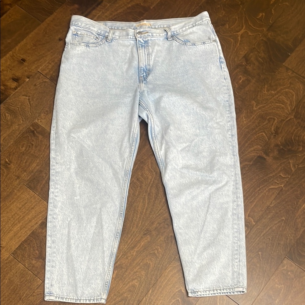 Levi's 80’s Mom Jeans